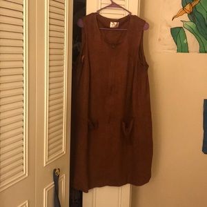 Brown dress